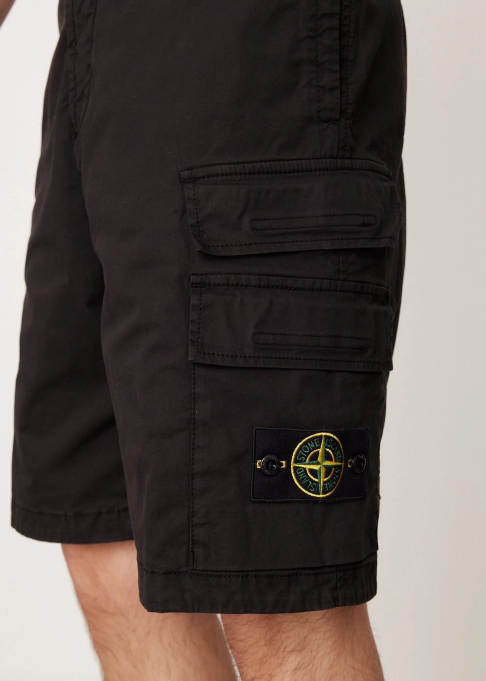 Badge Cargo Shorts