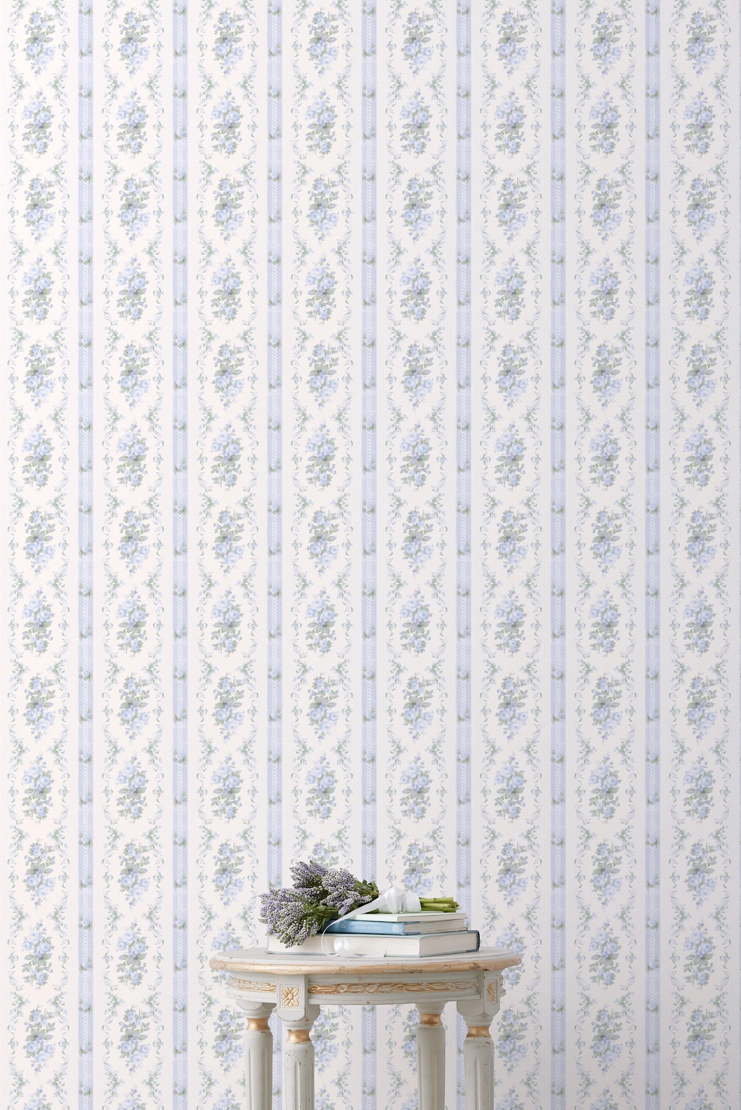 Dreamy Days Sweet Blue Standard Wallpaper