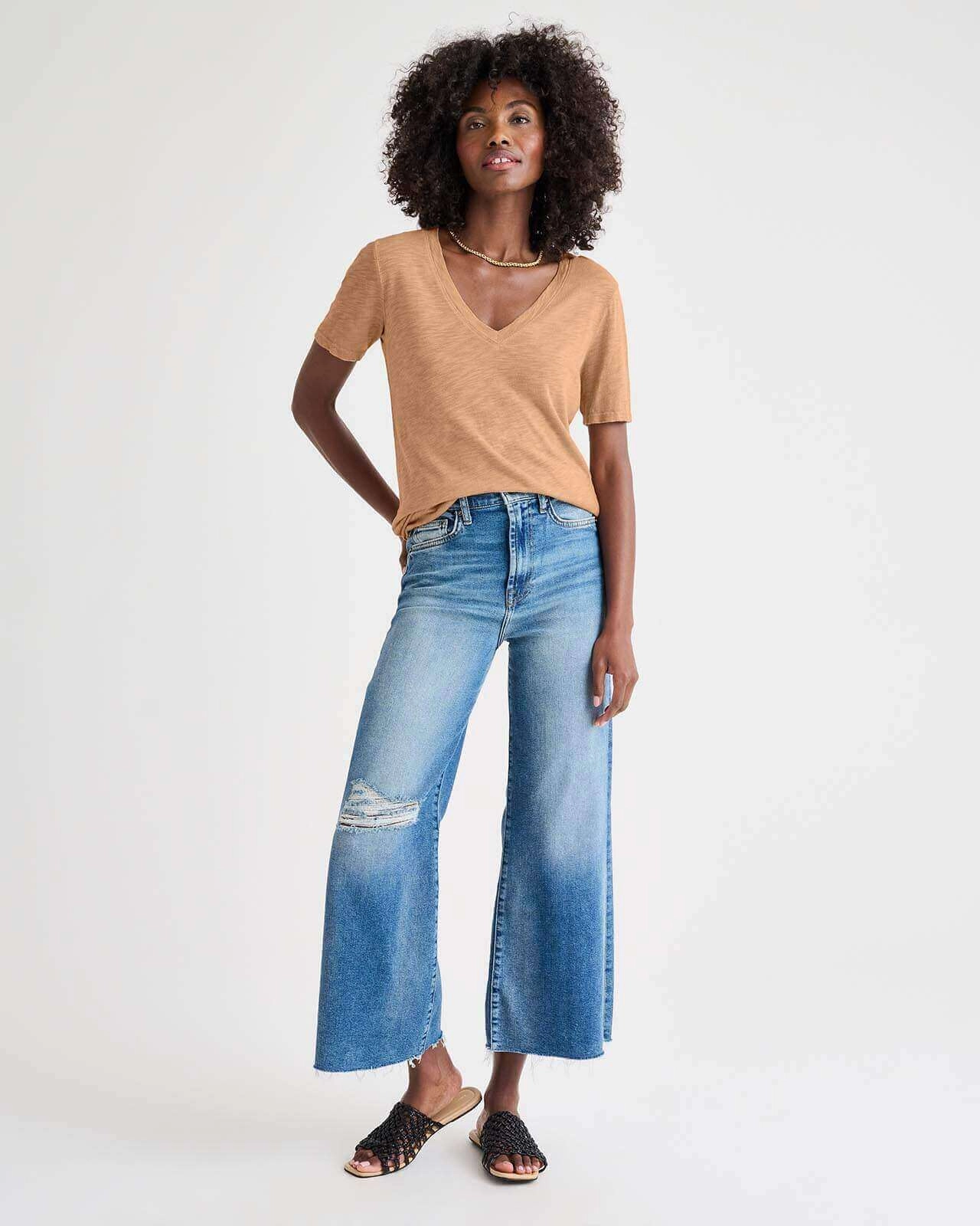 Everly Slub V-Neck Tee