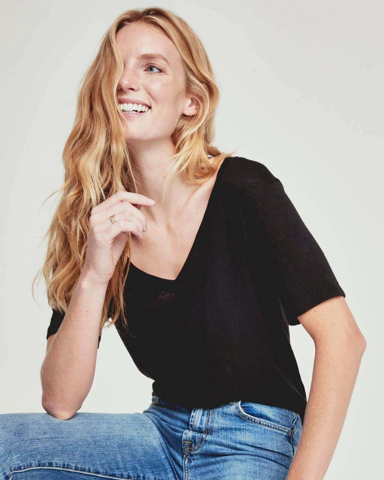 Everly Slub V-Neck Tee