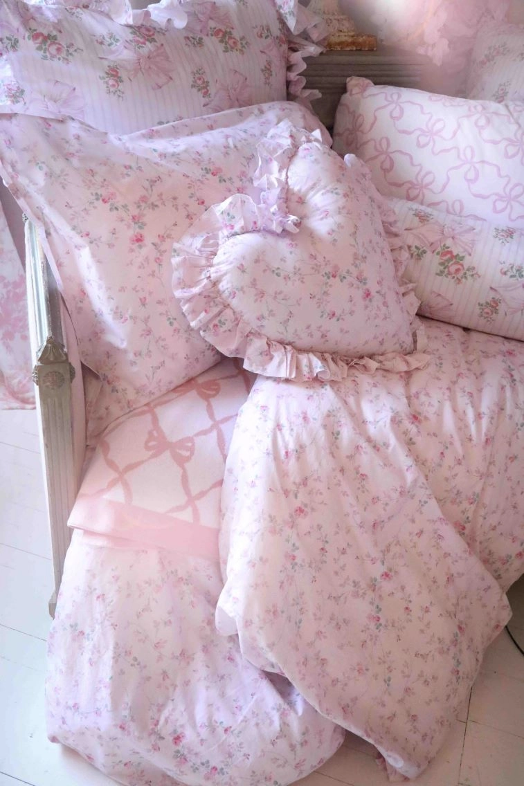 Floral Duvet Cover   Sham Set