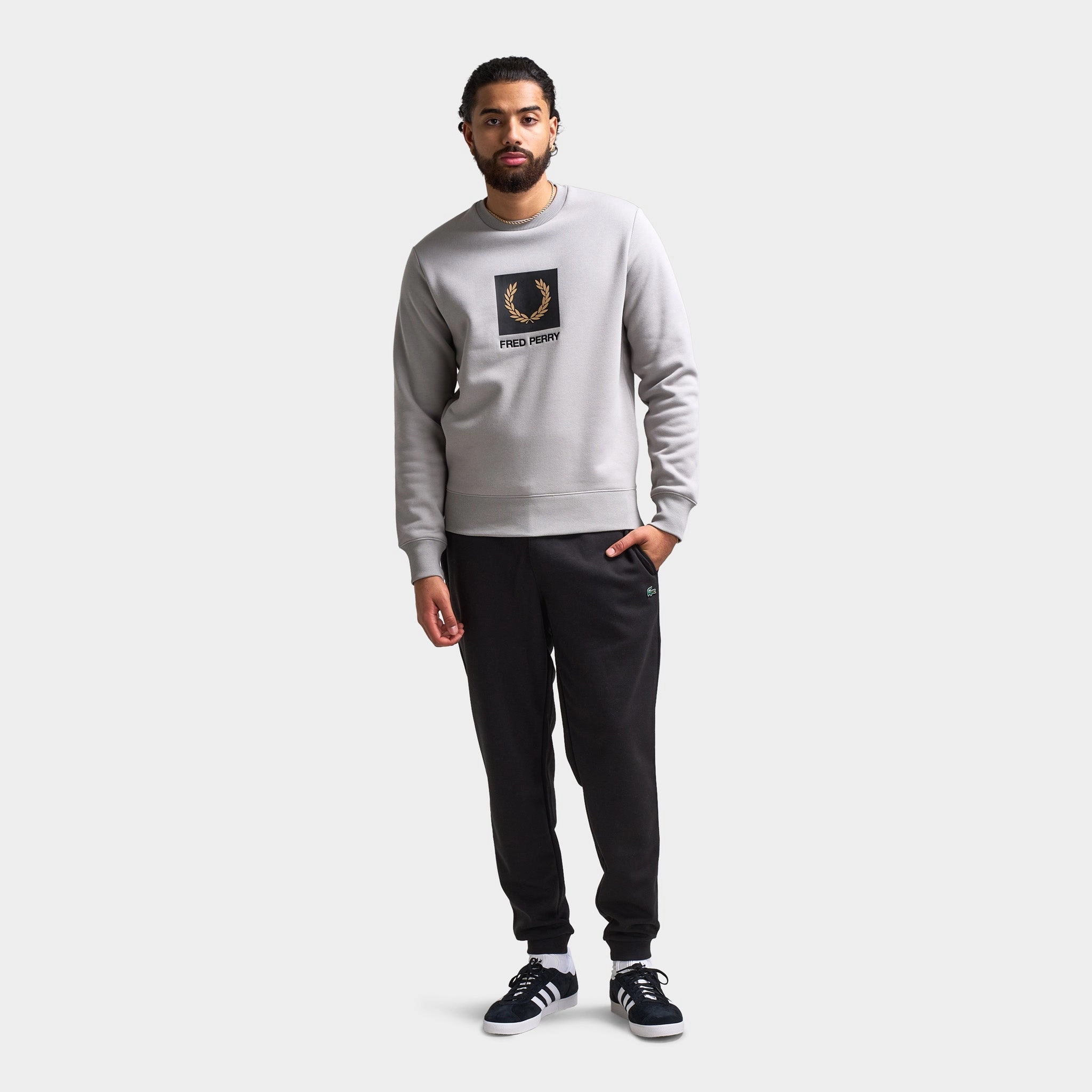 Fred Perry Stacked Branded Sweatshirt / Limestone