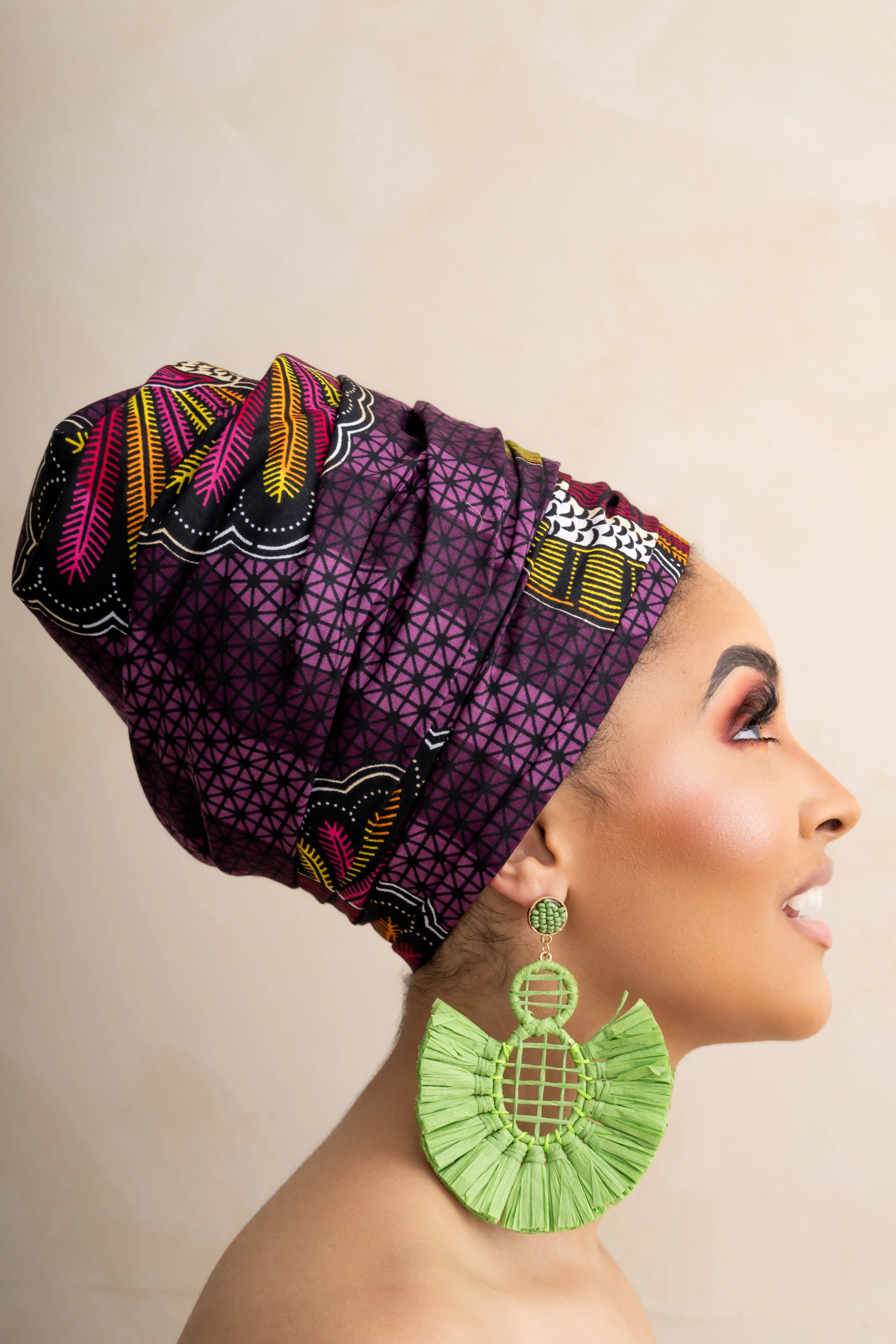 NARI EARRINGS in green