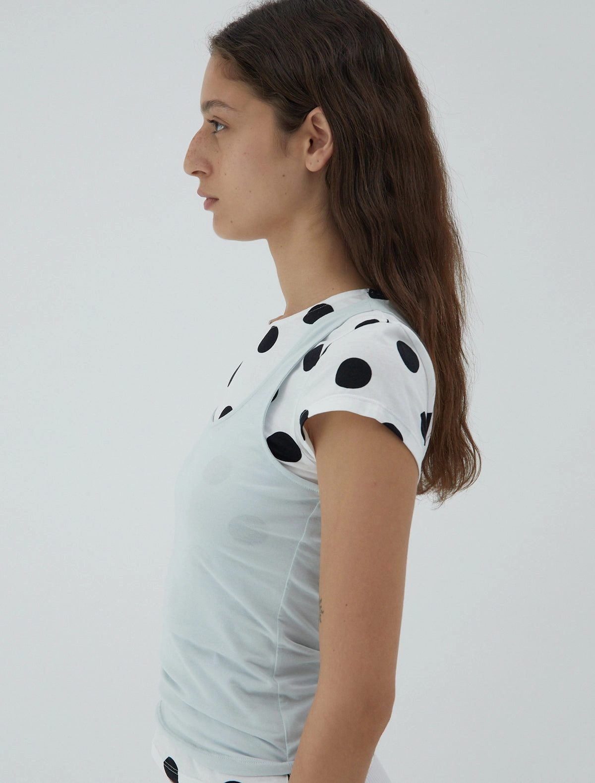no 2463 / Loana