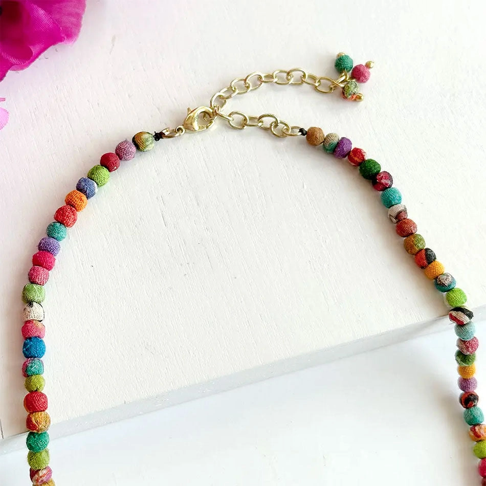 Simple and Classic Recycled Sari Necklace, India