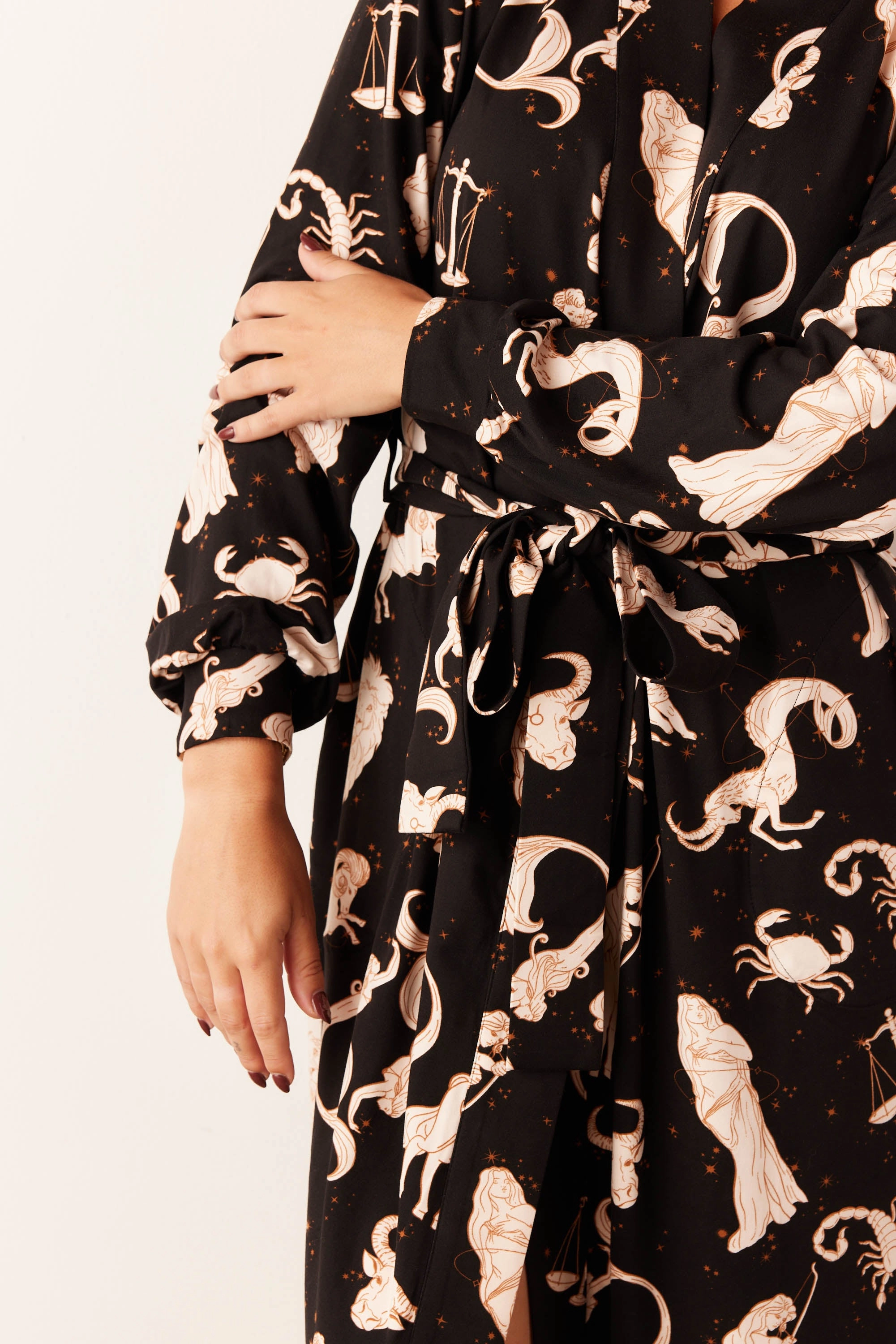Skyler Banded Long Robe | Zodiac