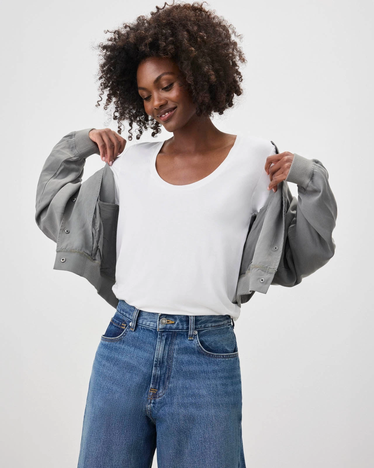 Sloane Scoop Tee